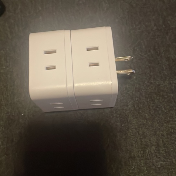 Multi power plug - Picture 3 of 3